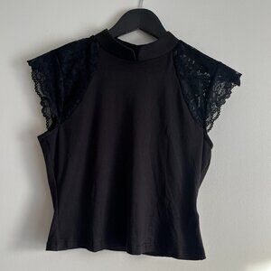 Cider Black Mock-Neck Short Lace Sleeve Tee